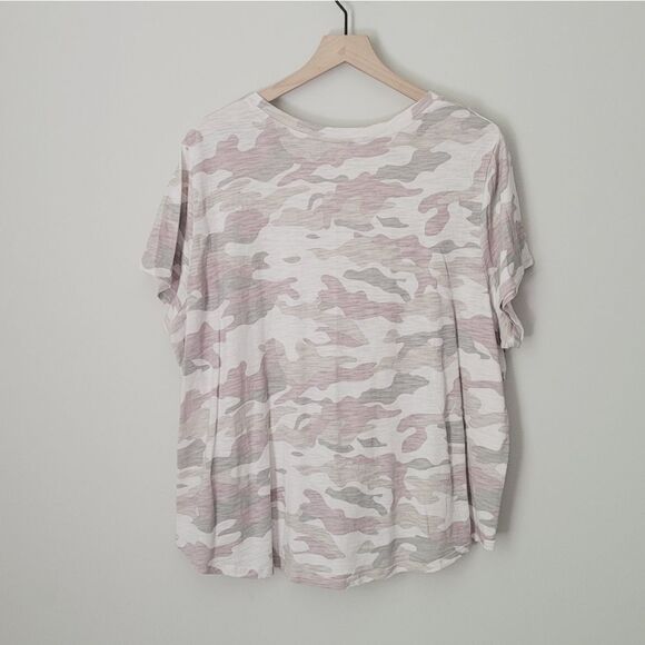 Old Navy Everywear Camo Tee Size XXL - Picture 5 of 5